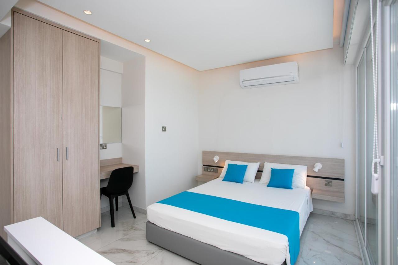 Les Palmiers Sunorama Beach Apartments Larnaca Ngoại thất bức ảnh